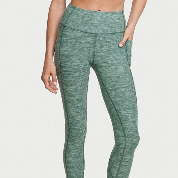 Victoria's Secret Pants - 💖HP💖 Victoria's Secret Essential Pocket Leggings